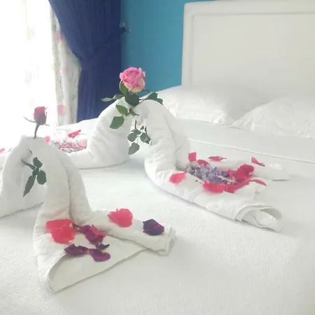 Derin Butik * Siğacık