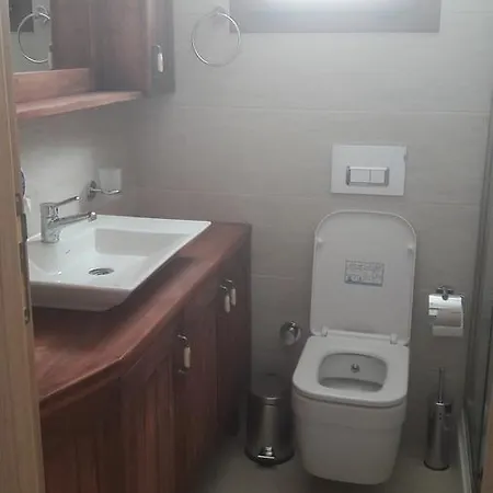Derin Butik Sigacik