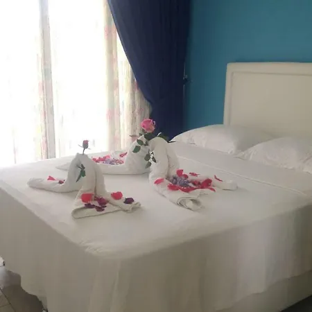 Derin Butik Sigacik