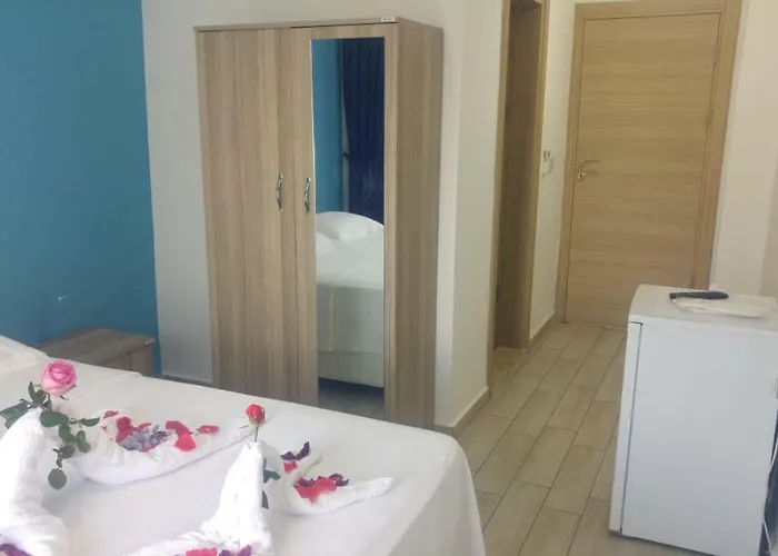 Derin Butik * Siğacık